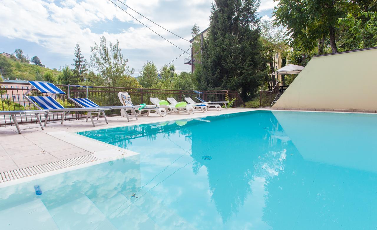 Hotel Quisisana Tabiano Terme Exterior photo